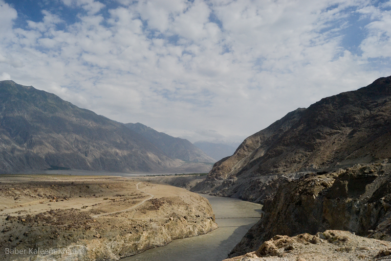 Illustration for article titled Life Around The Karakoram Highway